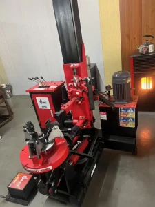 Car-tire-changing-machine-cylinder
